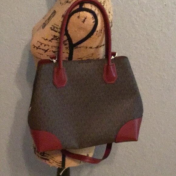 Michael Kors bag - Picture 3 of 4